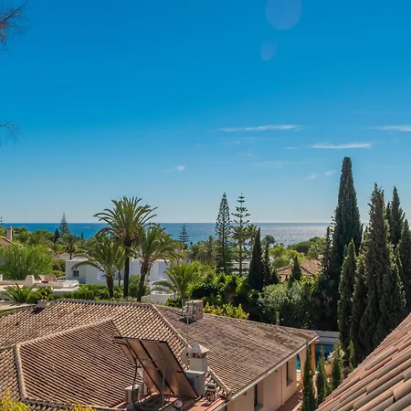 Apartment Acogedor Atico Con Vistas Al Mar En Bahia De Marbella